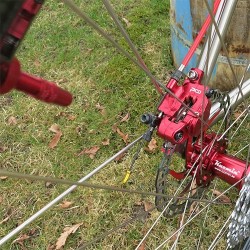 Unikt - inga externa ekerhål, hookless 37 mm breda fälgar 29" (ISO 622 mm) hjulset
