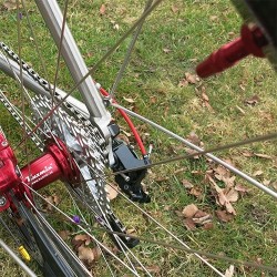 Unikt - inga externa ekerhål, hookless 37 mm breda fälgar 29" (ISO 622 mm) hjulset
