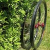Unikt - inga externa ekerhål, hookless 37 mm breda fälgar 29" (ISO 622 mm) hjulset